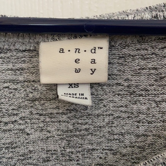 Soft Grey Long-sleeve - Picture 2 of 3